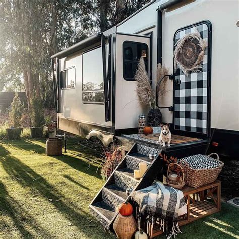 Modern RV Sites: