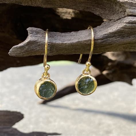 Moldavite Earring: A Rare and Powerful Gemstone for 2025