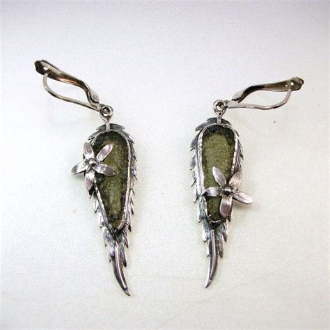 Moldavite Earrings: 7 Intriguing Facts You Need to Know