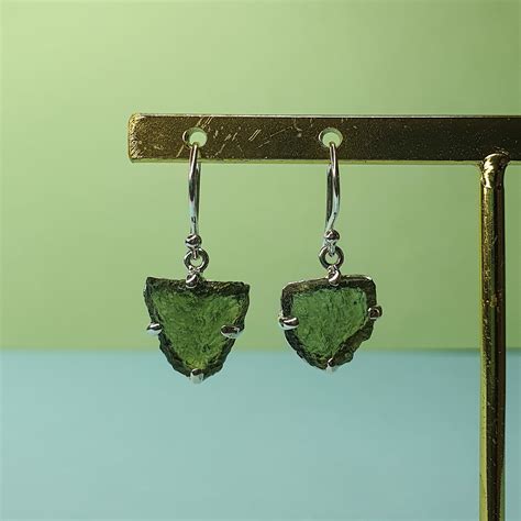 Moldavite Earrings: A Transformative Journey of Empowerment and Spiritual Ascension