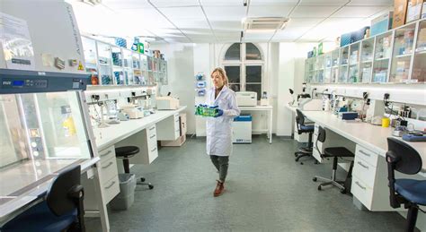 Molecular biology labs: