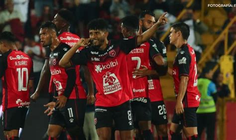 Monterrey vs Alajuelense: El duelo de titanes por el título continental