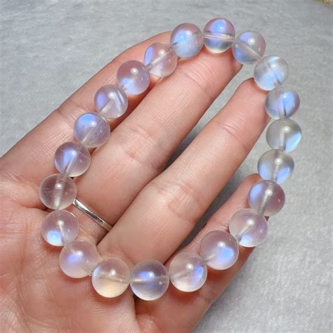 Moonstone: A Stone of Serenity and Emotional Balance