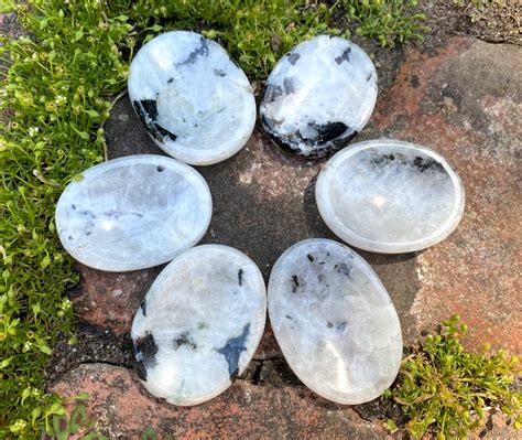 Moonstone: The Stone of Intuition and Emotion