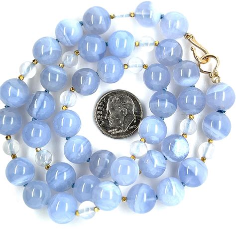 Moonstone Bead Necklace: A Guide to Its Beauty, Meaning, and Versatility