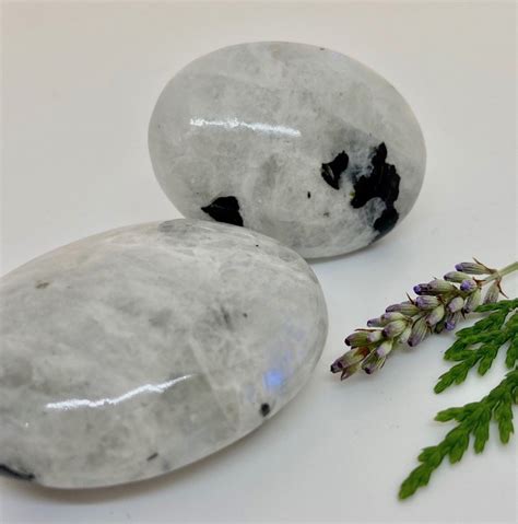 Moonstone Palm Stone: A Guide to Its Profound Properties and Versatile Applications