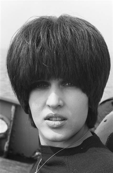 Mop Top Haircut: A Comprehensive Guide to the Iconic 1960s Hairstyle