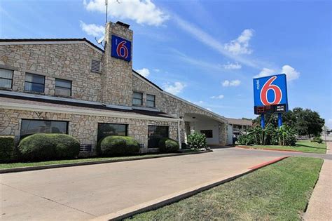 Motel 6 Austin TX - Central Downtown UT: A Comprehensive Guide