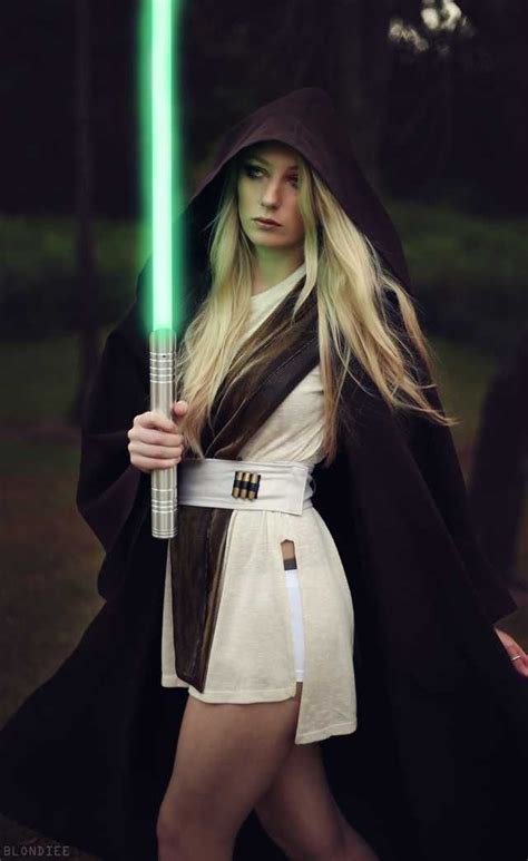 Motivations Behind Female Jedi Cosplay