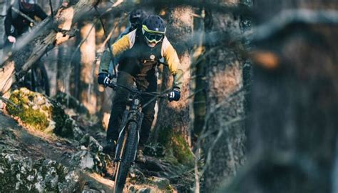 Mountain Bike Jersey: The Ultimate Guide to Performance and Comfort