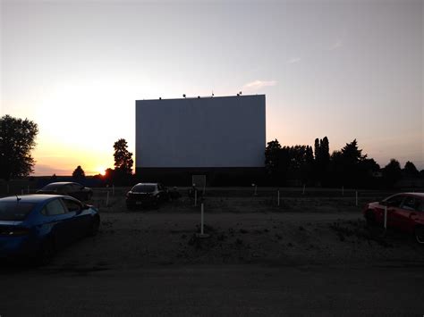 Mountain View Drive-In: A Nostalgic Escape for Movie Lovers