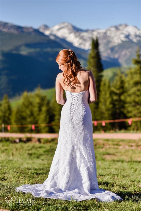 Mountain Wedding Dresses: Elevate Your Ceremony to New Heights