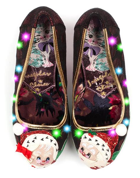 Mrs. Claus Shoes: The Perfect Gift for the Season