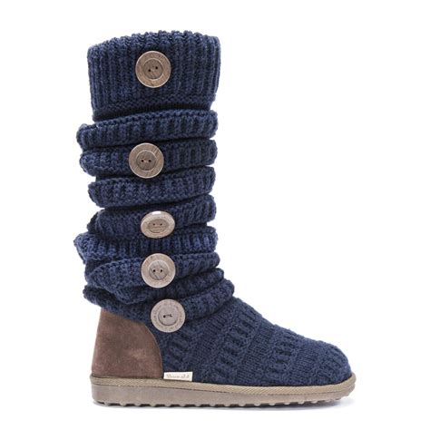 Muk Luks boots