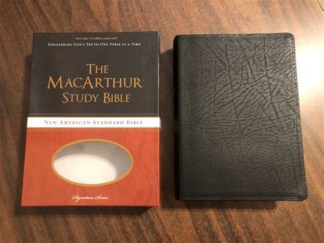 NASB MacArthur Study Bible Bonded Leather Black Kindle Editon