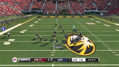 NCAA Football 14 Ultimate Team: Master the Gridiron