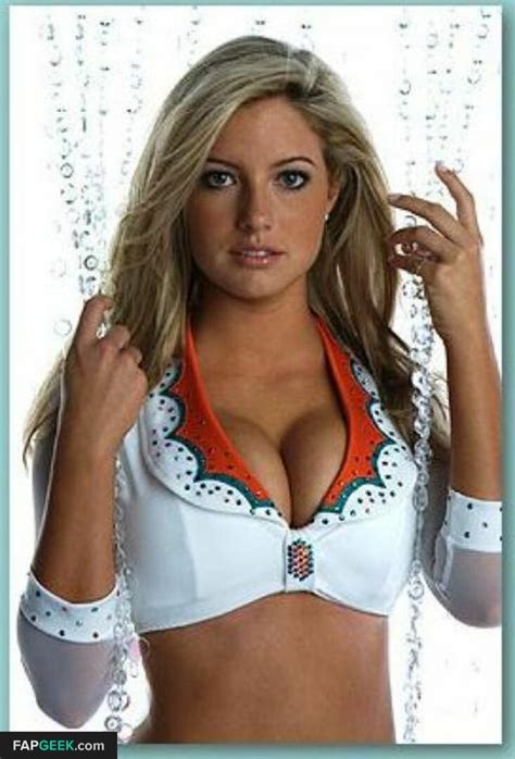 NFL Cheerleaders on OnlyFans: An Inside Look into the Controversial Phenomenon