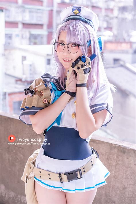 NIKKE Summer Cosplay