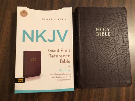 NKJV Holy Bible Personal Size Giant Print Reference Doc