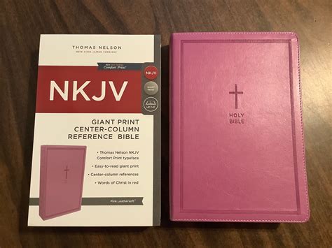 NKJV Reference Bible Giant Print Leathersoft Pink Red Letter Edition Classic Reader