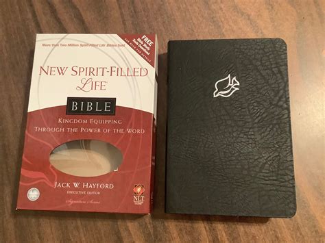 NLT New Spirit-Filled Life Bible Leathersoft Gray Indexed Kingdom Equipping Through the Power of the Word Epub
