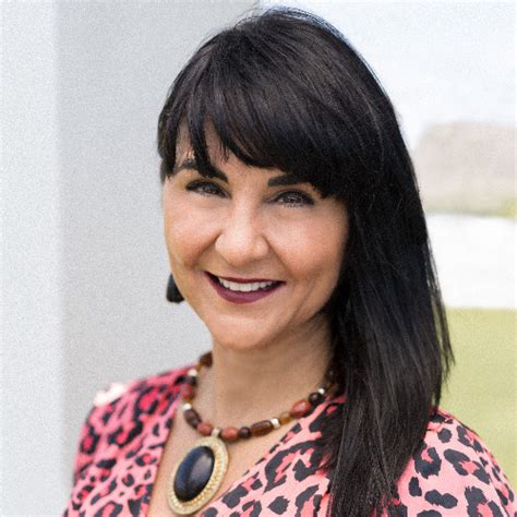 Nadine Nieves: The Dynamic Influencer and Business Trailblazer