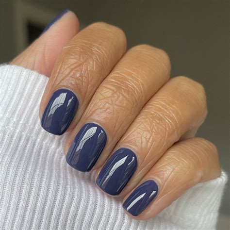 Nail Polish Colors for Olive Skin: A Harmonious Match