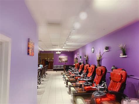 Nail Salon Oak Lawn: The Complete Guide to Finding the Perfect Spot