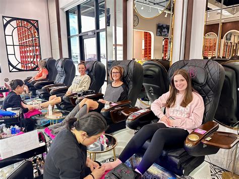 Nail Shops in Lubbock: A Comprehensive Guide for Pampered Fingers