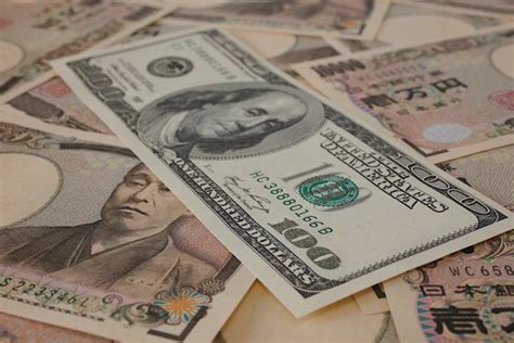 Nail Your Currency Conversion: Here's Exactly How Much 5,000 JPY is in USD Today (and How to Save Money Doing It!)