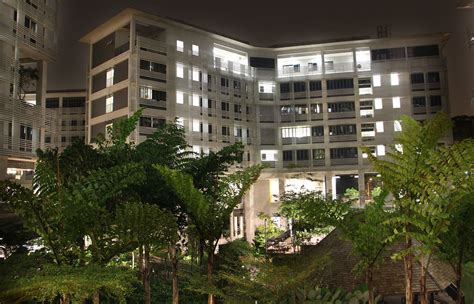 Nanyang Crescent Hall: A Landmark of Learning and Innovation