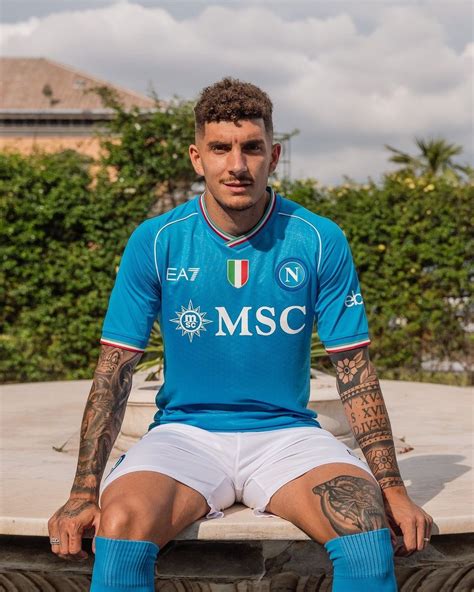 Napoli FC Jersey: The Ultimate Style Guide for 2023