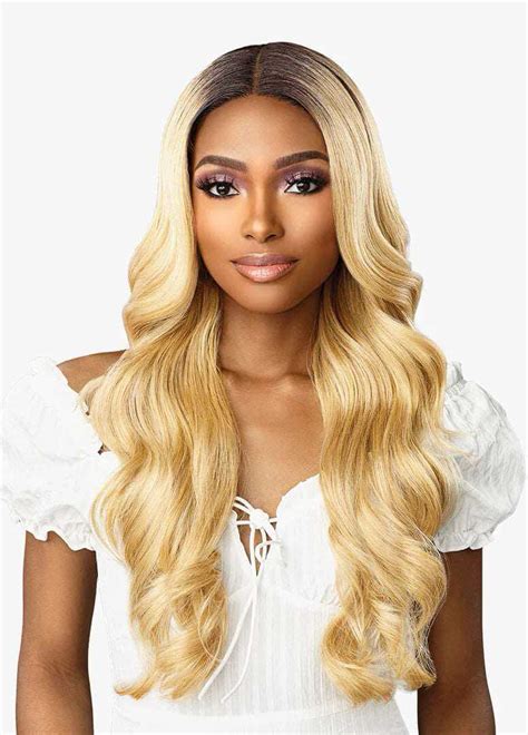 Natural-Looking Lace Fronts: