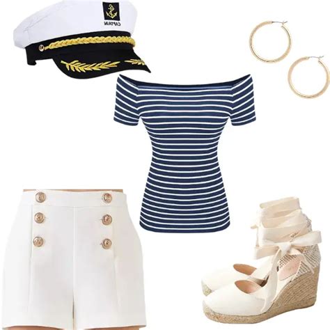 Nautical Dress for a Timeless Coastal Chic