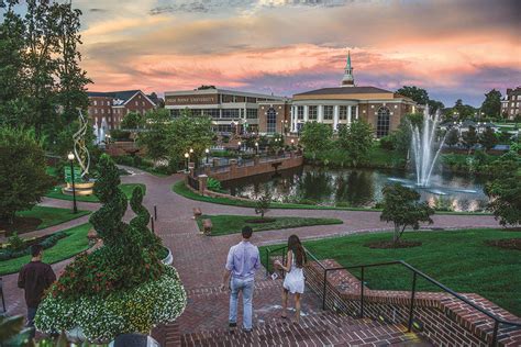 Navigating the Cost of College at High Point University