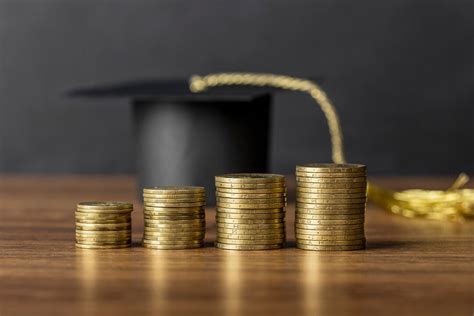 Navigating the Costs of Higher Education
