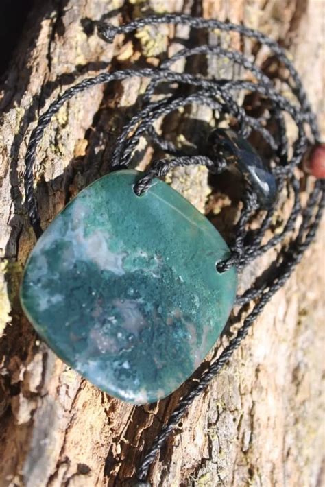 Necklace Crystal: The Shimmering Talisman of Energy and Healing