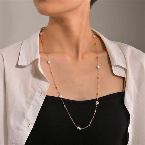 Necklace with Stone: A Timeless Accessory for Every Style