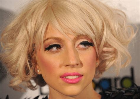 New Blonde Curly Chin Length Lady Gaga Wigs