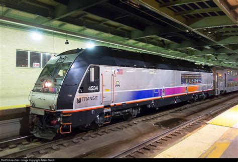 New Jersey Transit (NJT)