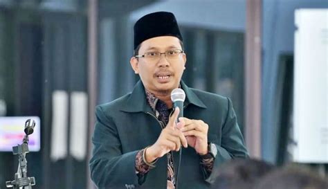 Ngupas Tuntas Strategi Sukses ala Ahmad Muhdlor Ali, Bupati Gresik yang Inspiratif