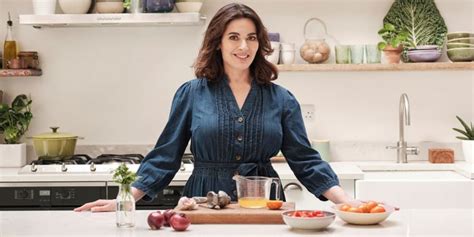 Nigella Lawson: A Culinary Goddess's Guide to a Delightful Kitchen