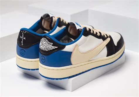 Nike Dunk Travis Scott x Fragment Design (2021)