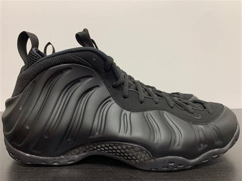 Nike Foamposite Anthracite