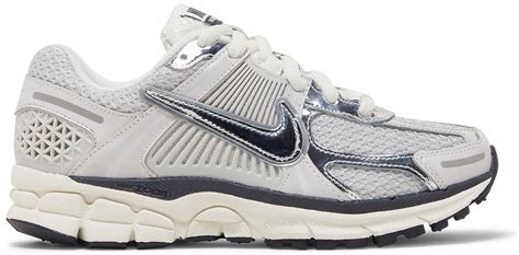 Nike Zoom Vomero 5 Silver