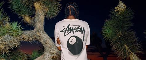 Nike x Stussy: Uma Colaboração que Impulsionou o Streetwear