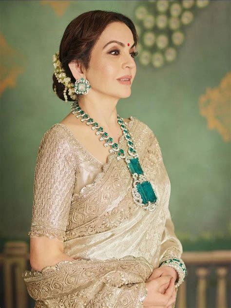 Nita Ambani's Necklace: A Symbol of Opulence and Extravagance