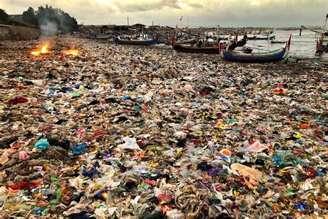 Noodle Plastic Beach: A Global Environmental Crisis