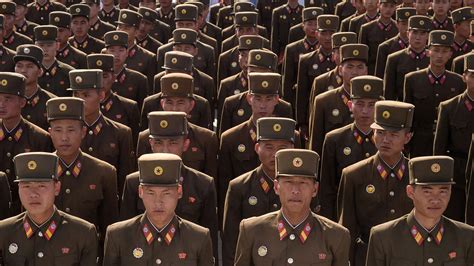 North Korean Troops Defecting from Ukraine: A Sign of Growing Discontent?