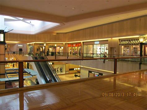 Northbrook Court Mall: A Movie-Lover's Paradise